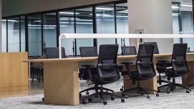 Extend the Life of Cubicles and Desks with Maid Blast's Toronto Office Cleaning